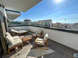 002 Orizon con terraza y vista al mar