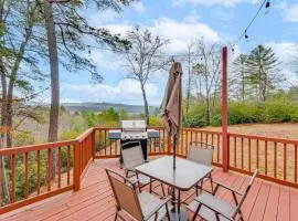Hike, Boat and Explore Mtn-View Hayesville Hideaway