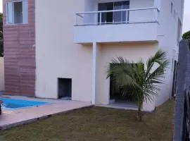 Casa com piscina em Guarajuba 4quartos