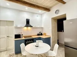 Traditional House in Cospicua - Tal-Kajjik Guesthouse near Valletta Ferry Service