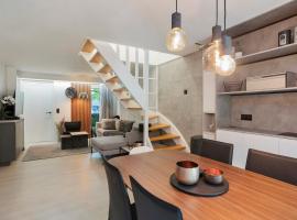 Bos-Chalet bij Wijers Wandelroutes, Rust & Gezinsplezier Fijnspar 108 Hengelhoef