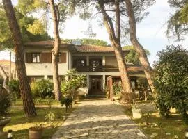 Beau Rivage - Suite Apartment in villa