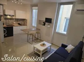 Studio chic moderne Marseille