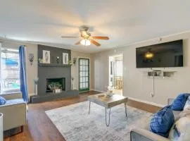 4 Mi to Shelby Farms Park Memphis Home with Patio!