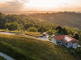 Dai GrataC&uuml;, hotel com banheiras de hidromassagem em Lequio Berria