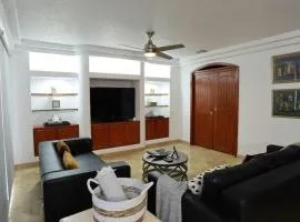 Rosarito Beach and pool access apartment 2bd 2b