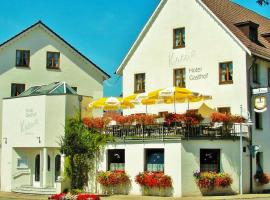 Hotel Gasthof Kreuz, ξενοδοχείο με πάρκινγκ σε Bad Buchau