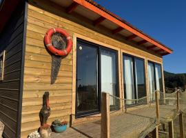 Pullay Miramar cabaña, hotel en Pullay