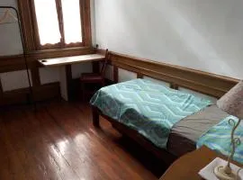 Calida habitacion edificio historico