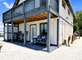 Sugar Sand Cottage B by Pristine Properties Vacation Rentals, hotel v destinaci Mexico Beach