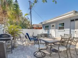 Florida Unit Steps from Indian Rocks Beach Access!