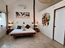 Spacious Loft with garden in the heart of el nido town
