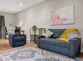 Comfy, Cozy, Central Calgary, 2BR and 1BTH