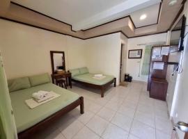 Villa Janella Residences and Beach Resort, Hotel in San Antonio