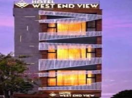 Hotel West End View A Unit of Hotel SC Residency, hotell sihtkohas Zirakpur