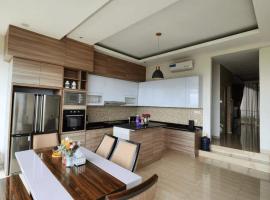 sea view villa, hotel v destinaci Jakarta