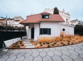 Charmante Maisonnette au Prado Carré d'Or by Maison Galante