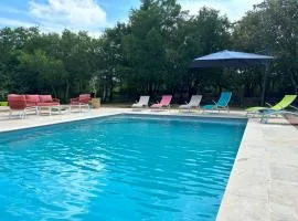 Villa 6 pers avec Parc - Piscine - Pool house - Calme -