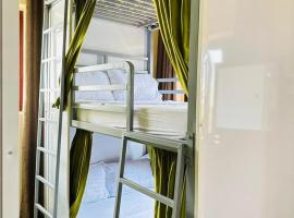 VUGA Hostel, hotel v destinaci Zanzibar City