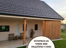 Hiška Mirna ravnica