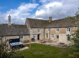 Brokenborough Farmhouse