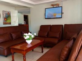 Savannah Paradise Hotel, hotel in Makindu