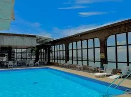Reformado completíssimo com piscina na Praia da Costa Flat Pasárgada, 1856