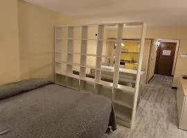 Universo Room 103
