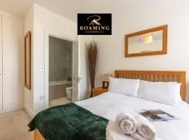 Sleeps 6 - Central - Free Secure Parking - 2 Bath