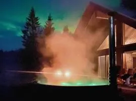 Modern Mountain Cabin - Outdoor Hot Tub - 8 Beds