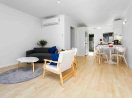 Beach Getaway Villa 2BR Fun!, hotelli kohteessa Bicton