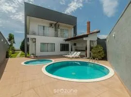 Apartamento em Condomínio c/ Piscina VDV0014