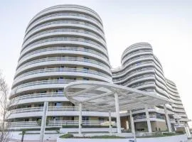 Bloomfeilds Modern 1br Soul Beach Access