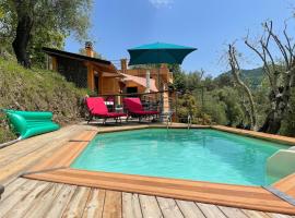 beautiful cottage with pool: 8 pers, hotel a Isolabona