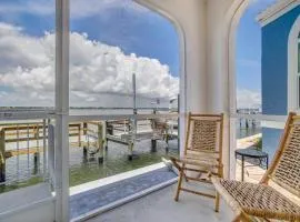Waterfront Nettles Island Beach House Pool Access