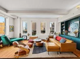 Broadway Terrace by Rove Loft with Private Terrace