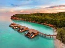Royalton CHIC Antigua, An Autograph Collection All-Inclusive Resort - Adults Only、セントジョンズのホテル