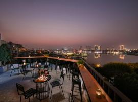 Westlake Pearl Apartment - Hotel & Pearl Spa, Hotel in Hanoi