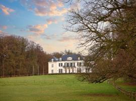 Wellnessresort & Hotel De Valkenberg, hotel con vasche idromassaggio a Rheden