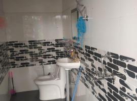 MOUNTAIN INN Bikash Homestay, hotel v destinaci Mangpu