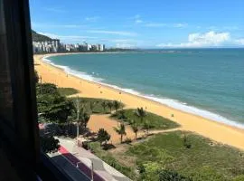 Pasárgada frente ao mar