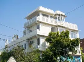Pushpak Boutique Homestay