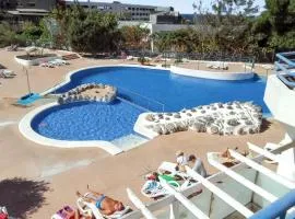 Welcoming studio in Santa Cruz, 33 m², shared pool