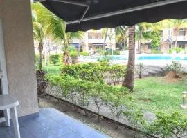 Charming Apartment in Flic en Flac - 92 m² - Shared Pool