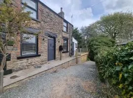 Luxurious Cottage with hot tub, Lake District