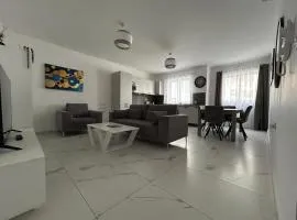 Sliema 3BR 3Bath Apartment 17