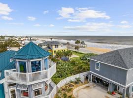 Pisces Rising | Oceanview Home | Hot Tub | Cupola | Balconies, hotel din Flagler Beach