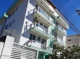 Apt novinho 03 qtos 350m da Praia do Forte