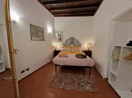 Simple life in Rome