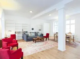 Lofty Torstr Apartments, 4 unique units from 1-3 bedrooms in Mitte, ideal for families & groups, from 2 up to 8 Guests